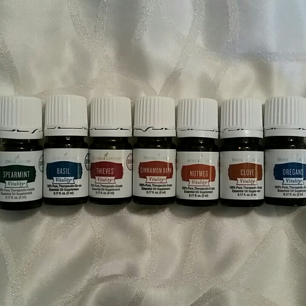 Young Living Essential Oils BUNDLE!